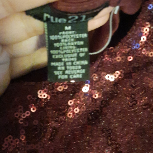 Rue 21 glitter tanks💖❤🖤💚 - Picture 3 of 5